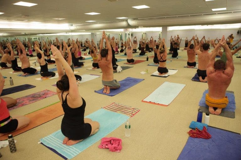 Qué es el Bikram Yoga