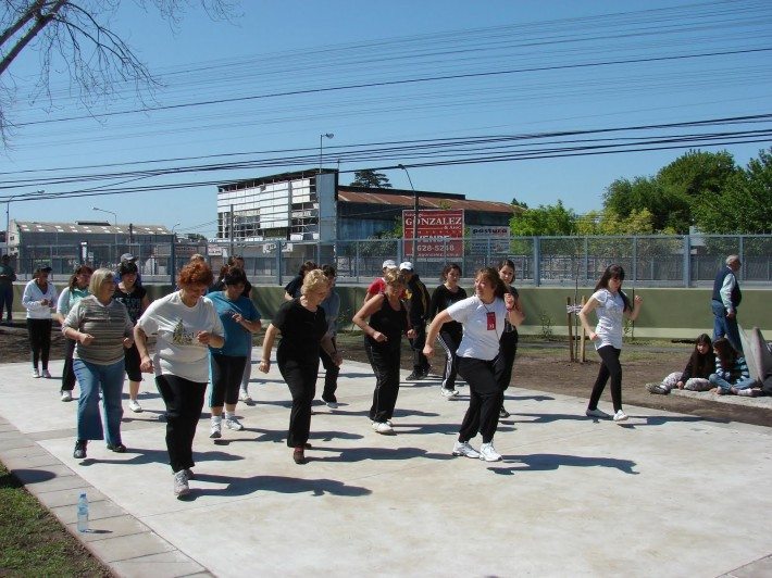 Ancianos andando