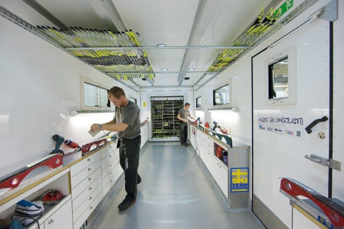 Truck ski room