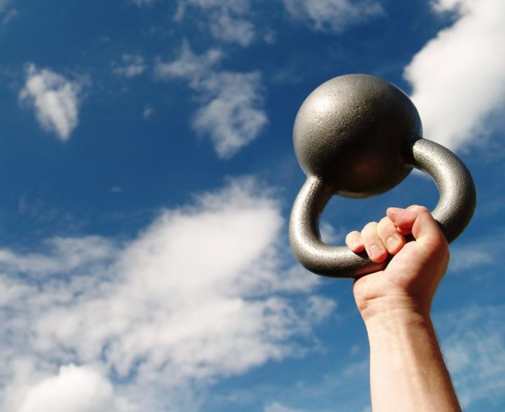 Ponte en forma con una Kettlebell