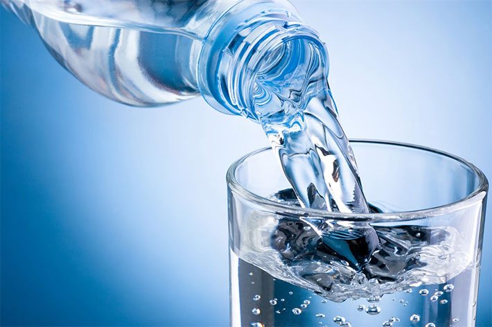 beber agua