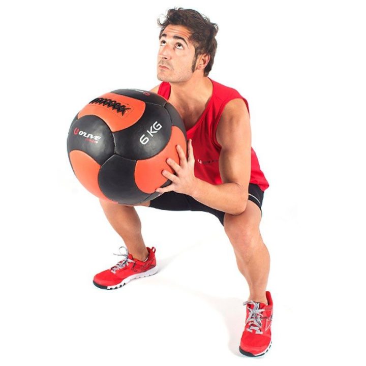 rutinas con bola medicinal para runners