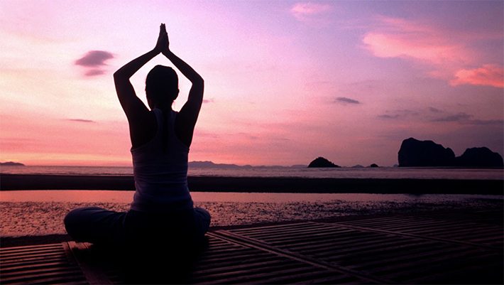 yoga para aliviar el estrés