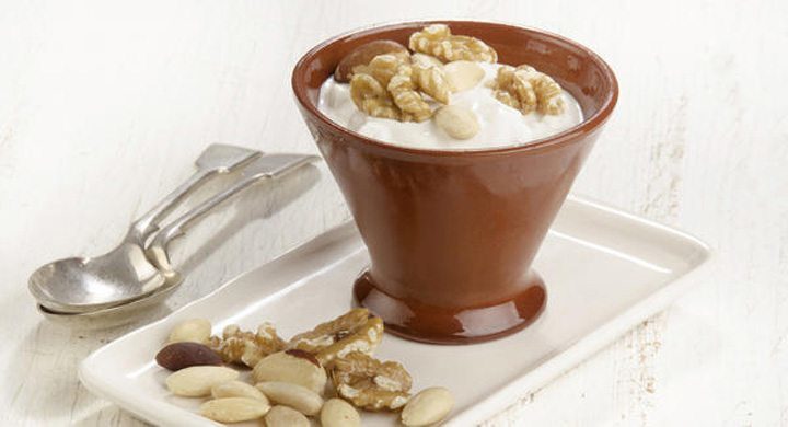 snack de yogur y almendras