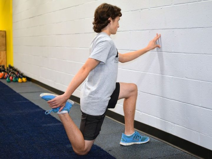 Extensión de la rodilla, cadera y cuadriceps