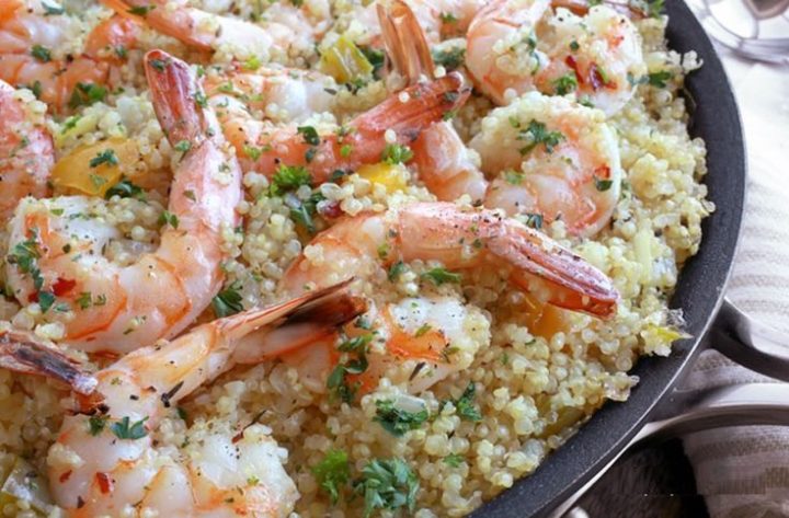 Camarones con quinoa y sémola