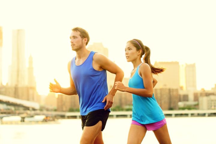 ¿Debo tomar carbohidratos en una carrera corta?