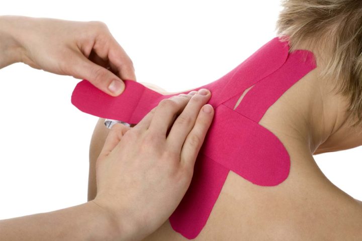Uso de las cintas kinesiológicas para calmar el dolor