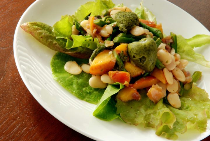 Ensalada con nectarina