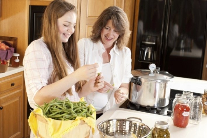 Cómo puede ayudarnos la olla a presión a ahorrar tiempo en la cocina