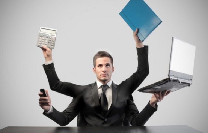 Consecuencias de no dormir lo suficiente antes de ir a trabajar