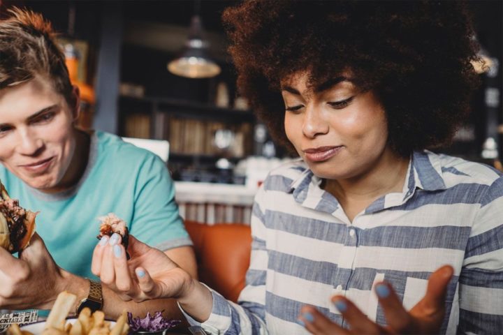 Cómo evitar comer de manera emocional