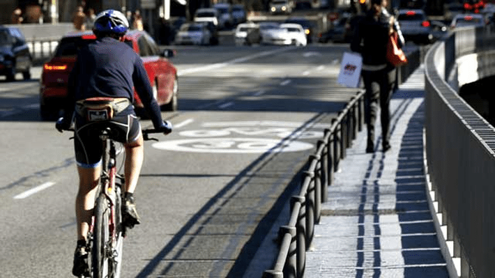 ¿Cómo combatir la polución cuando montamos en bicicleta?