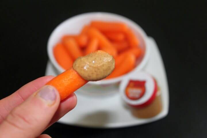 ¿Qué snacks son ideales para ingerir en un viaje?