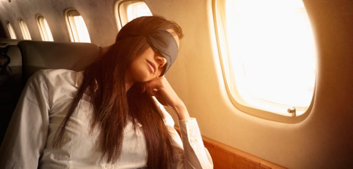 Consejos para dormir en aviones