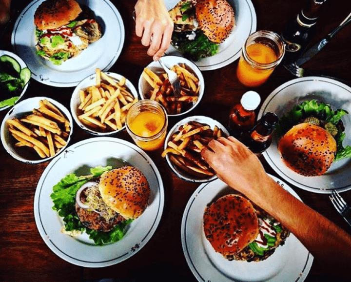 Qué pedir en un restaurante de comida rápida
