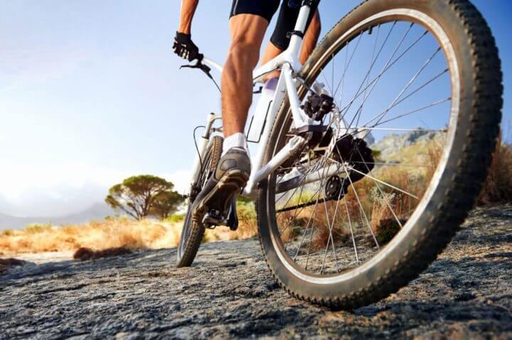 Ejercicios para prevenir dolores al pedalear