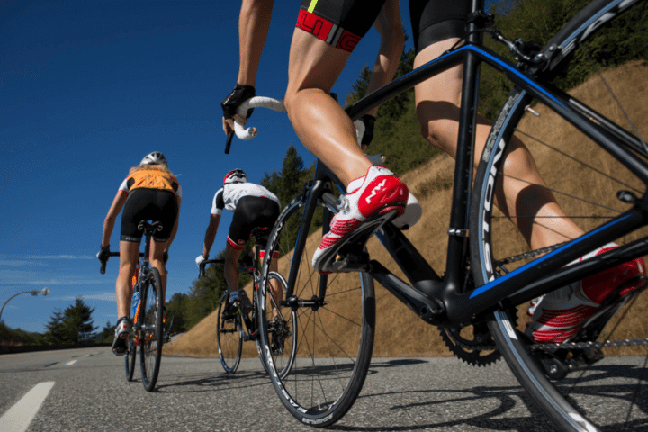 Mantener un peso saludable en ciclismo