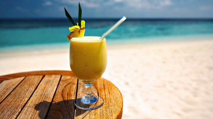 Piña colada fácil de hacer y baja en calorías