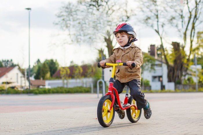 Primeros pedaleos en bicicleta
