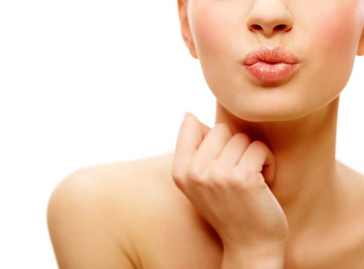 señales de déficit de nutrientes en los labios resecos