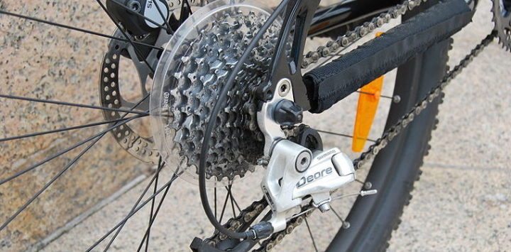 Utilizar los cambios de marcha en la bicicleta