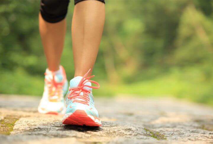 Caminar es un hábito que aumenta tu inteligencia