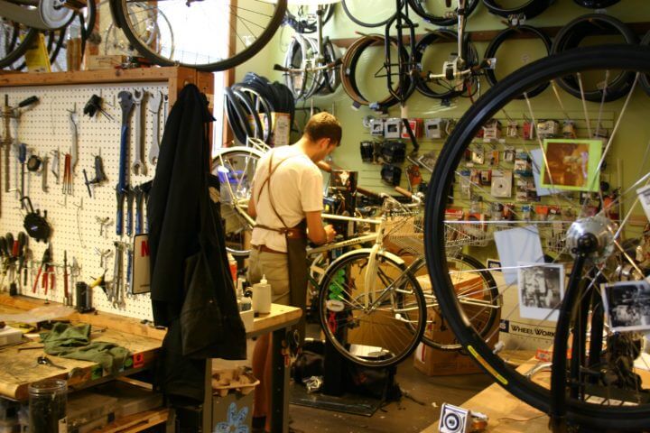 mantén tu bicicleta en buenas condiciones