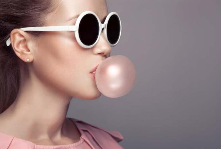 Mascar chicle para ejercitar la memoria