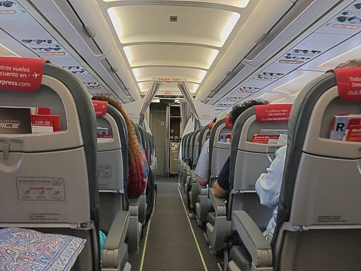 Normas de etiqueta para viajar en avión