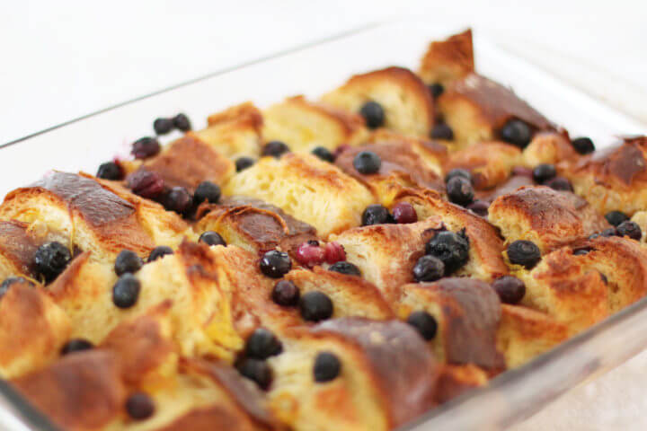 Receta de brioche con limón y arándanos