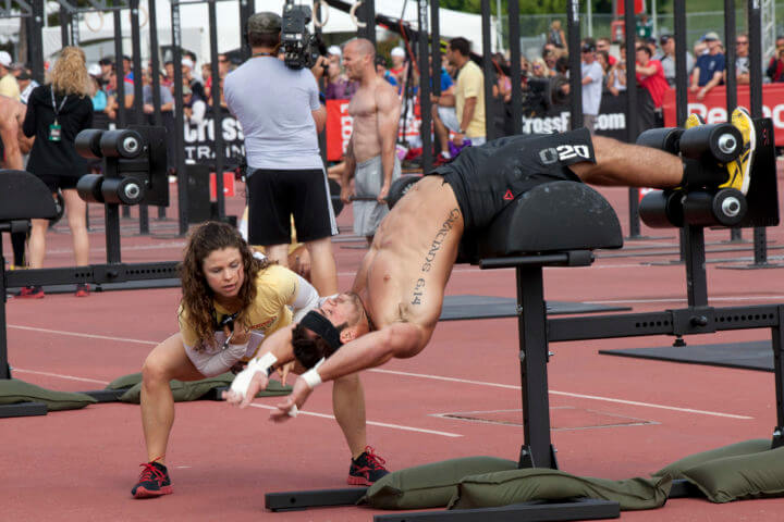 Ejercicio de crossfit potencialmente lesivo para nuestra espalda