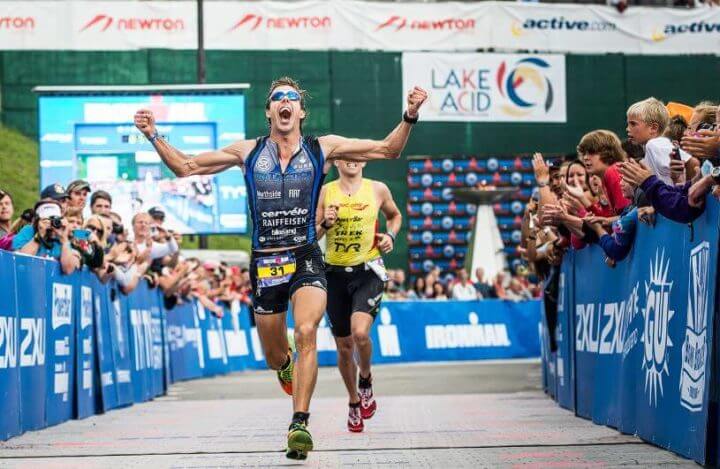 Prepararte para la linea de meta en un Ironman 