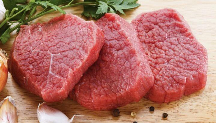 ¿Debemos gastarnos más dinero en comprar carne de pasto?
