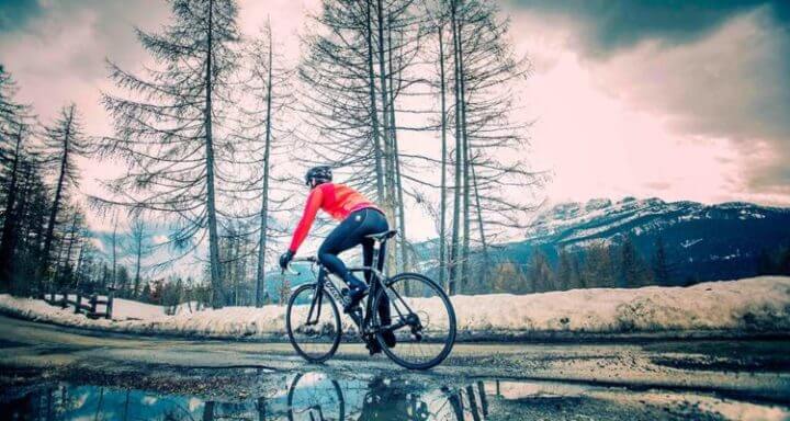 Los ciclistas toman nuevas rutas en invierno