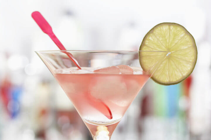 Cómo preparar un cocktail con pomelo 