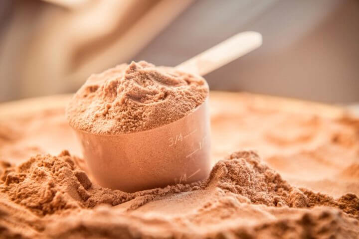¿Cuánta proteína en polvo tomar de una vez?