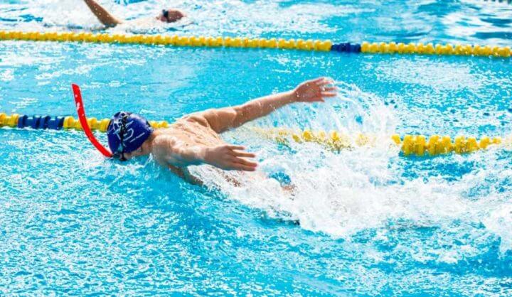 Entrenar natación para un Ironman 70.3
