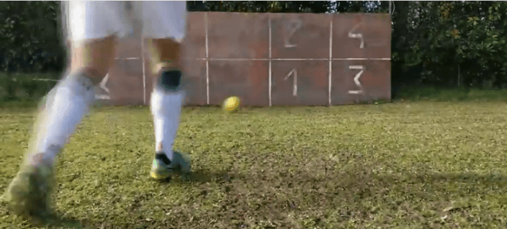 Mejores técnicas para entrenar pases en el fútbol