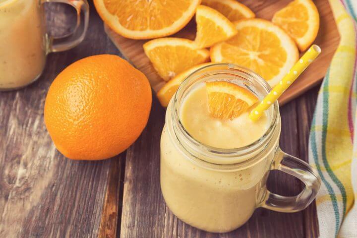 Smoothies cítricos con naranja