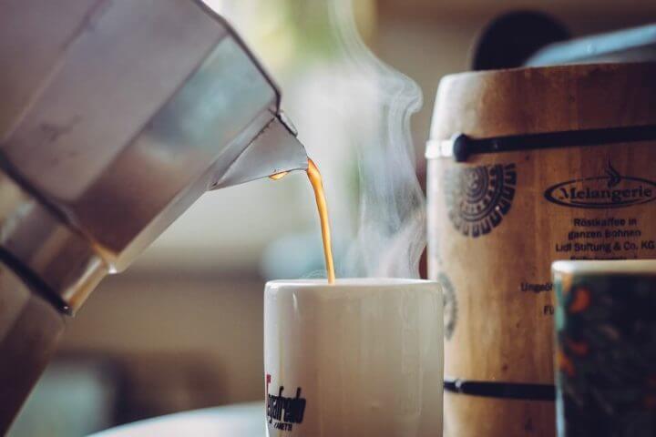 Punto de ebullición del agua para preparar café