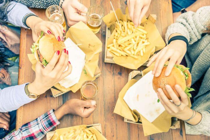 Cómo hacer una comida trampa sin engordar