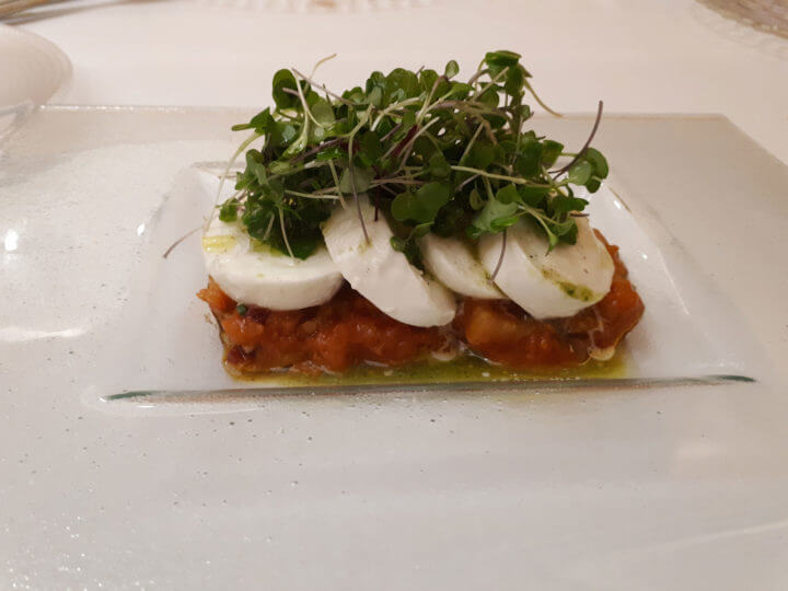 Plato con microvegetales