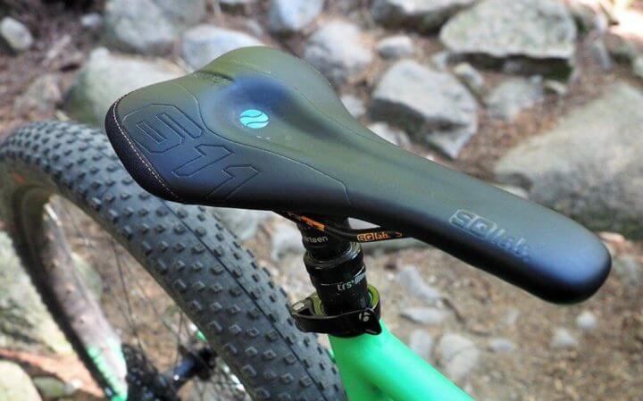 Tipo de asiento de bicicleta para evitar problemas en genitales