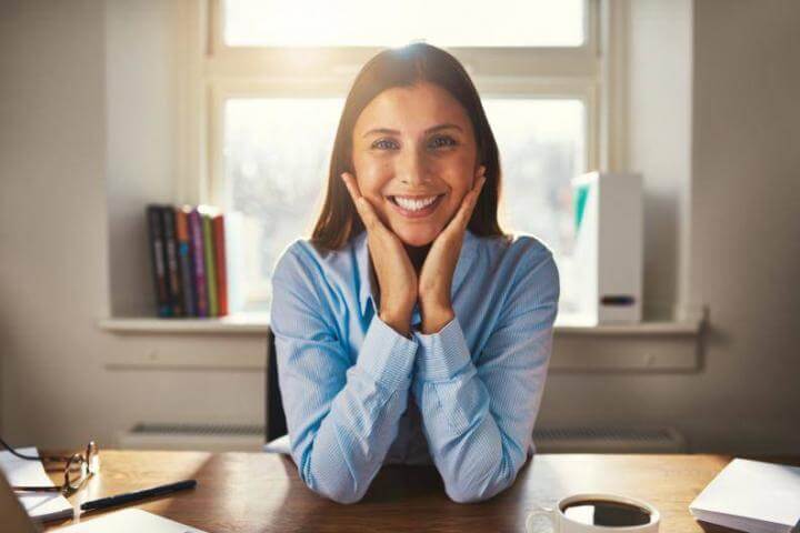 Una buena sonrisa refleja que eres una persona carismática