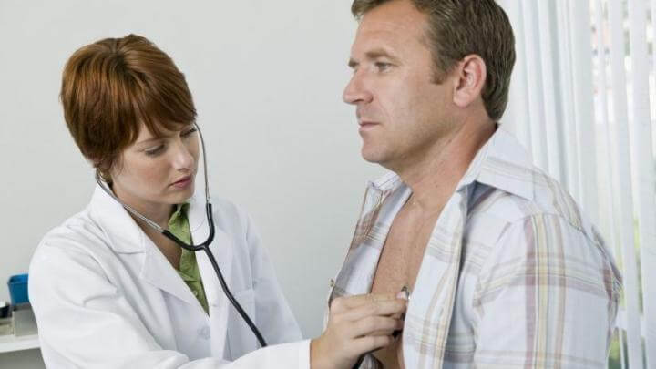 Visitar al doctor para saber si puedes practicar running