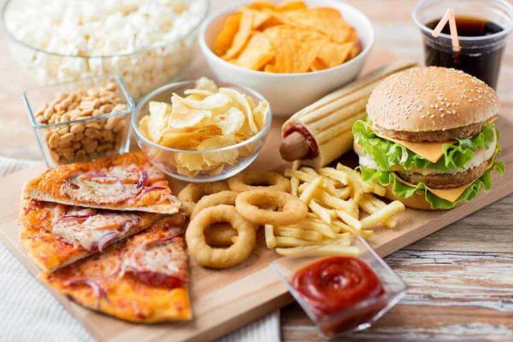 ¿Qué alimentos aumentan el riesgo de padecer cáncer?