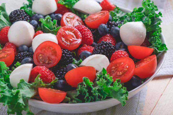 Receta de ensaladas de baya y tomates Cherry