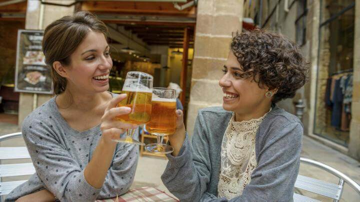 El alcohol puede empeorar tu permeabilidad intestinal