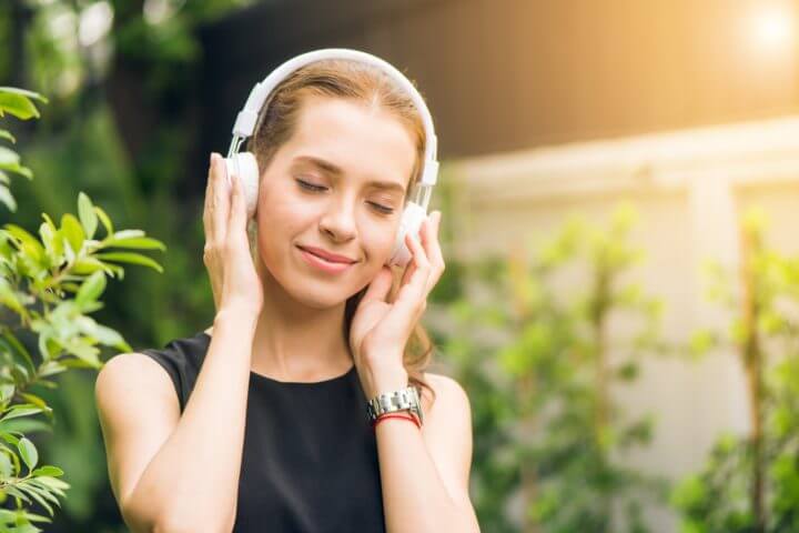 Escuchar música instrumental estimula la producción de dopamina